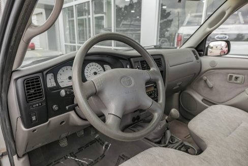 Used 2002 Toyota Tacoma 4x4 Regular Cab image 22
