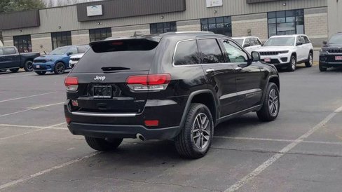Used 2022 Jeep Grand Cherokee Limited image 2