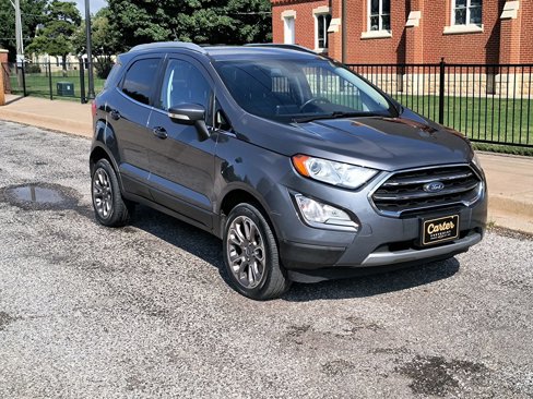 Used 2019 Ford EcoSport Titanium image 2