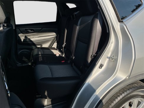Certified 2020 Nissan Rogue SV image 22