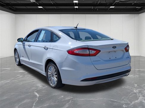 Used 2014 Ford Fusion SE image 3