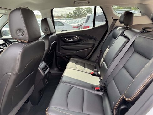 Used 2022 GMC Terrain AT4 w/ Tech Package image 33