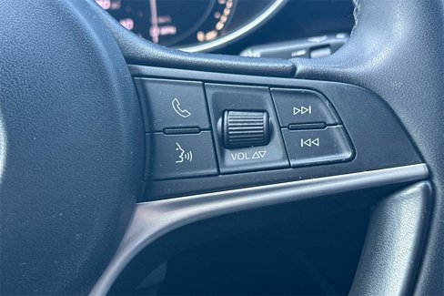Used 2018 Alfa Romeo Stelvio Sport w/ Cold Weather Package image 28