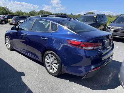 Used 2018 Kia Optima S image 3