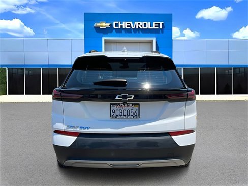 Used 2022 Chevrolet Bolt EUV LT image 4