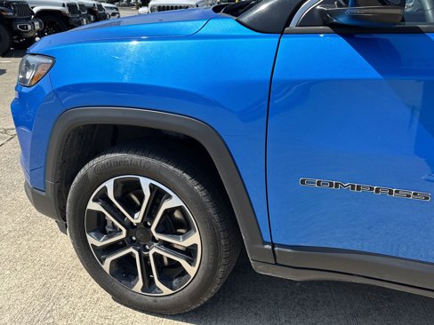 Used 2023 Jeep Compass Limited image 10