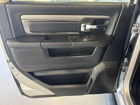 Used 2018 RAM 2500 Laramie w/ Sport Appearance Group image 18