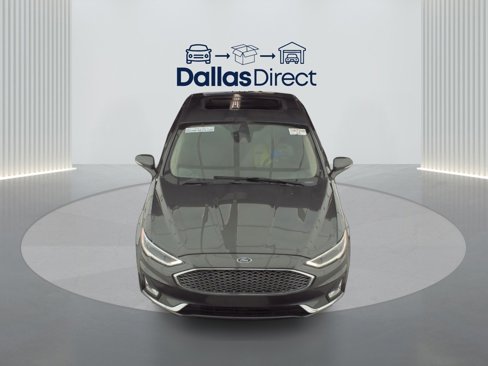 Used 2019 Ford Fusion Titanium image 3
