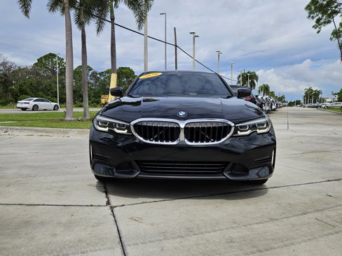 Used 2020 BMW 330i Sedan w/ Convenience Package image 2