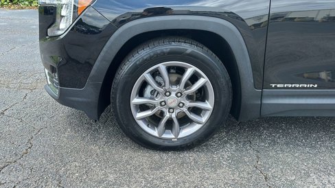 Used 2022 GMC Terrain SLT image 9
