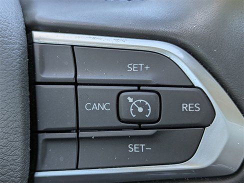 Used 2022 Jeep Compass Latitude w/ Convenience Group image 24