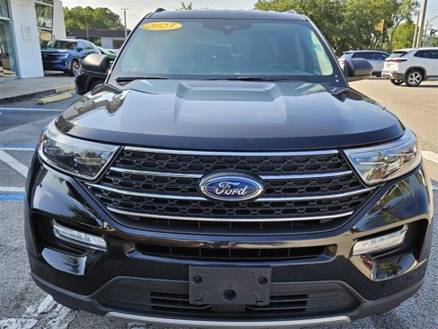 Used 2023 Ford Explorer XLT w/ Equipment Group 202A image 20