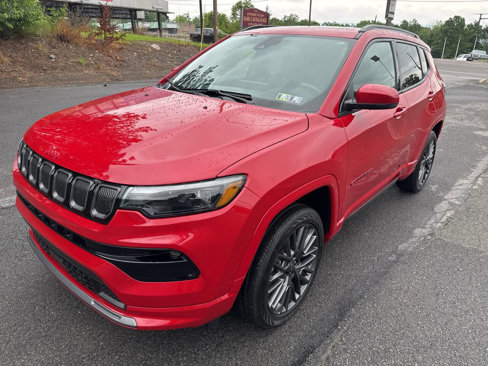 Used 2022 Jeep Compass Limited w/ (RED) Package image 7