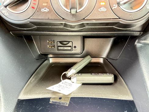 Used 2015 MAZDA MAZDA3 i Touring image 59