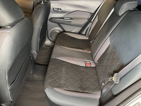 Used 2019 Nissan Kicks SV image 20
