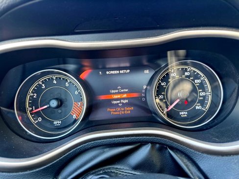 Used 2014 Jeep Cherokee Limited image 29