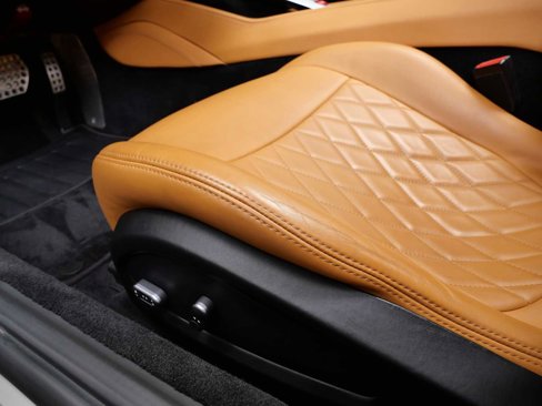 Certified 2017 Ferrari California T image 22