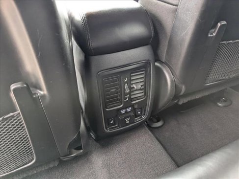 Used 2020 Jeep Grand Cherokee Limited w/ Luxury Group II image 16