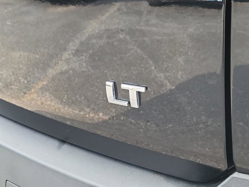 Used 2020 Chevrolet Traverse LT image 29
