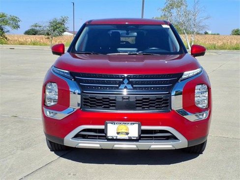 Used 2024 Mitsubishi Outlander Ralliart image 7