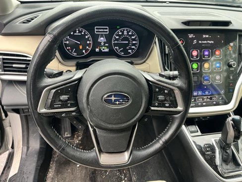 Used 2020 Subaru Outback Limited image 16