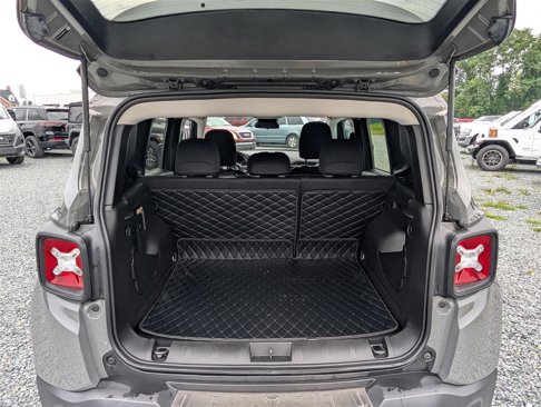 Used 2021 Jeep Renegade Sport w/ Sport Appearance Group image 12