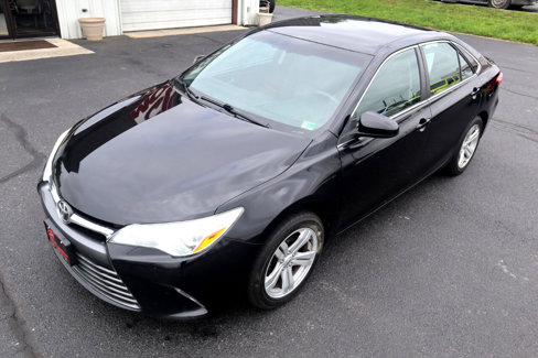 Used 2015 Toyota Camry LE image 11