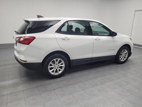 Used 2018 Chevrolet Equinox LS image 10