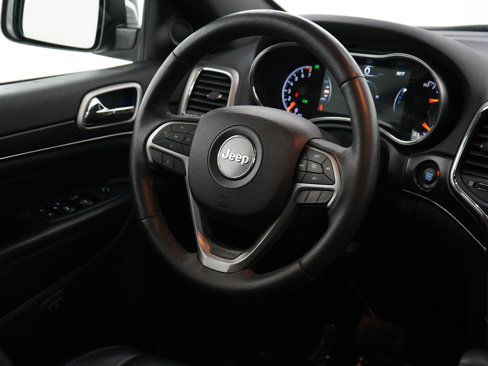 Used 2018 Jeep Grand Cherokee Limited w/ Luxury Group II image 13