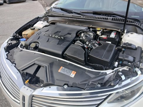 Used 2016 Lincoln MKZ w/ Equipment Group 300A Reserve image 16