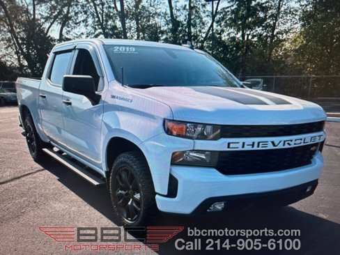 Used 2019 Chevrolet Silverado 1500 Custom w/ Custom Value Package image 1