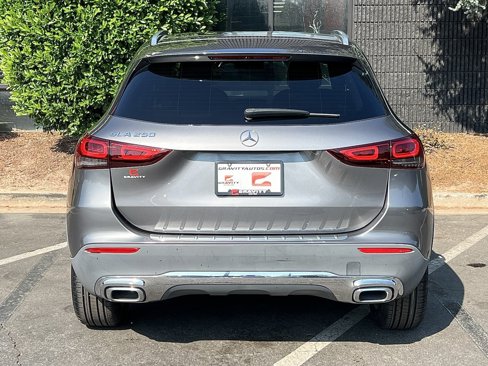 Used 2021 Mercedes-Benz GLA 250 w/ Premium Package image 13