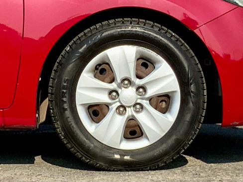 Used 2016 Kia Forte LX image 18