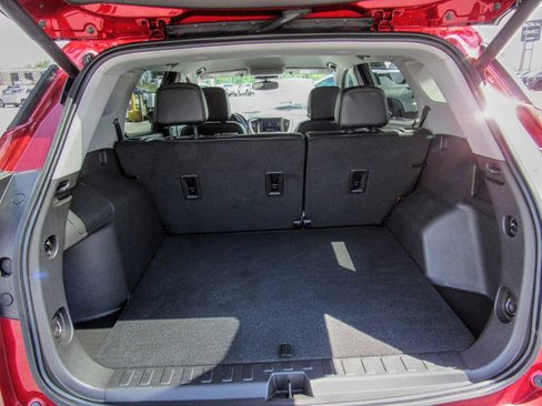 New 2024 GMC Terrain SLT w/ Tech Package image 10