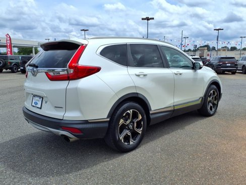 Used 2018 Honda CR-V Touring image 19
