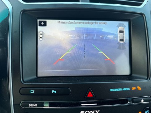 Used 2017 Ford Explorer Limited image 21