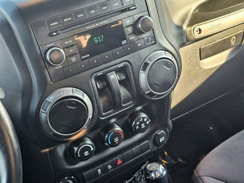 Used 2013 Jeep Wrangler Sport image 33