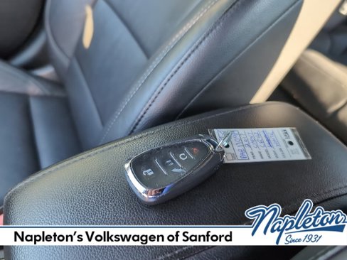 Used 2017 Chevrolet Cruze Premier image 27