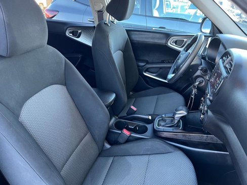 Used 2023 Kia Soul LX w/ Option Group 015 image 34