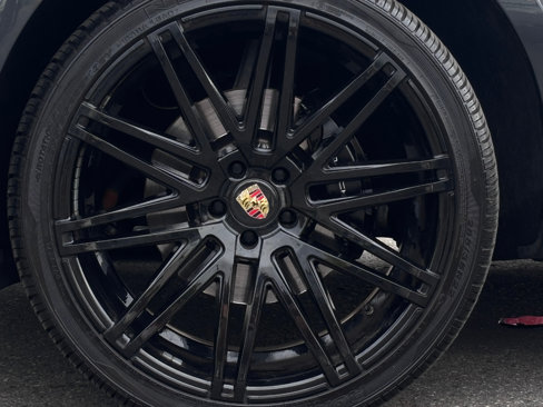 Used 2018 Porsche Macan image 4