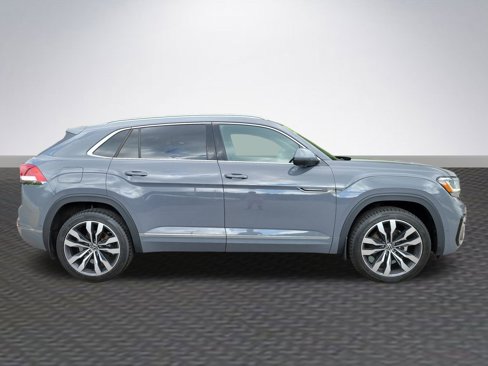 Used 2021 Volkswagen Atlas Cross Sport SEL Premium image 4