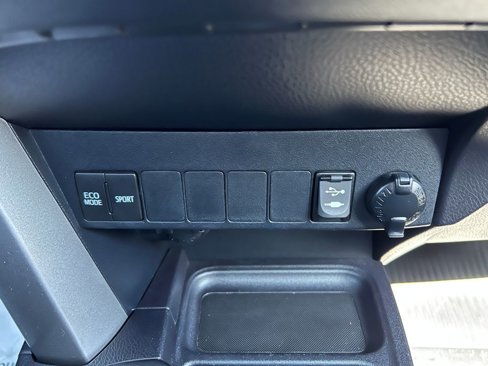 Certified 2017 Toyota RAV4 XLE image 26