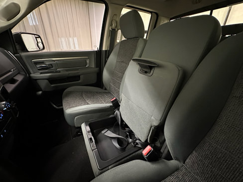 Used 2016 RAM 1500 Big Horn image 33