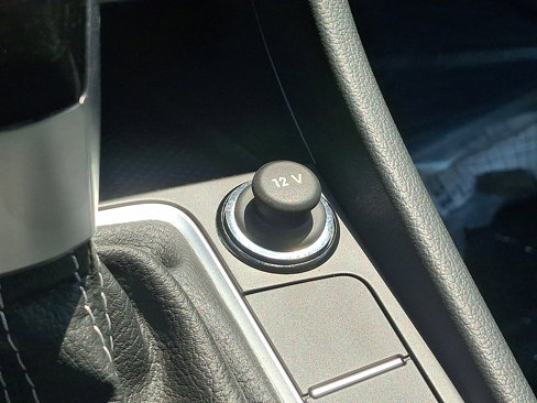New 2025 Volkswagen Jetta S image 17