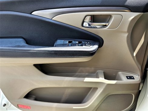 Used 2016 Honda Pilot EX-L image 16