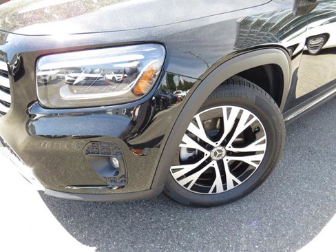Certified 2024 Mercedes-Benz GLB 250 4MATIC image 25