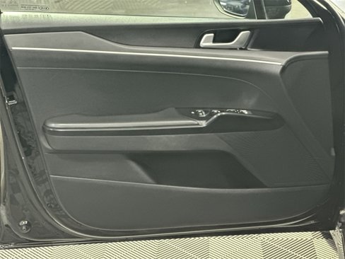 Used 2021 Kia K5 LXS image 15