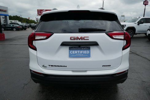 Certified 2023 GMC Terrain SLE w/ Driver Convenience Package image 6