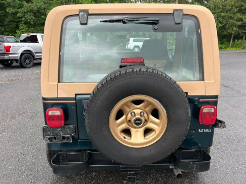 Used 1994 Jeep Wrangler S image 5