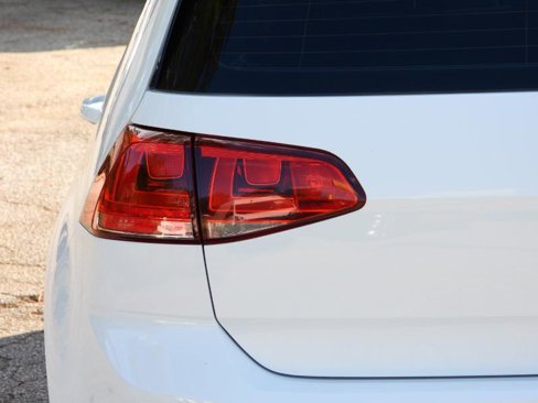 Used 2016 Volkswagen GTI SE w/ Lighting Package (SEL) image 21